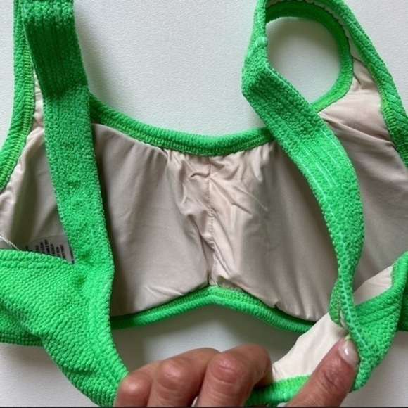 PILYQ KIWI REEF RING SIDE & HIGH CUT BIKINI SET - Picture 8 of 15